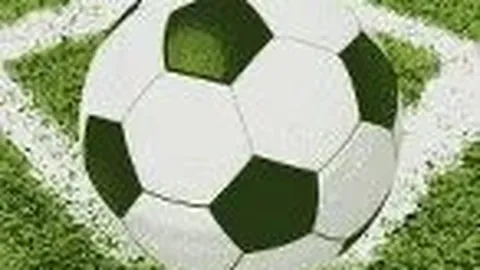 何猷君与奚梦瑶争执后同框亮相，携手情侣装彰显甜蜜