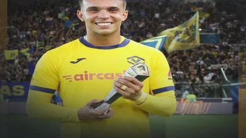 林诗栋3-1战胜陈垣宇，晋级亚洲杯八强